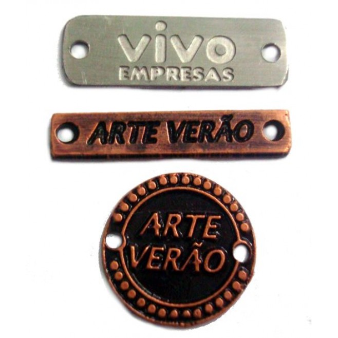 Etiquetas em Metal Personalizadas