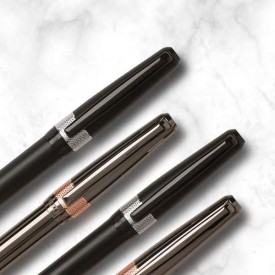 Caneta Cerruti Roller em Metal