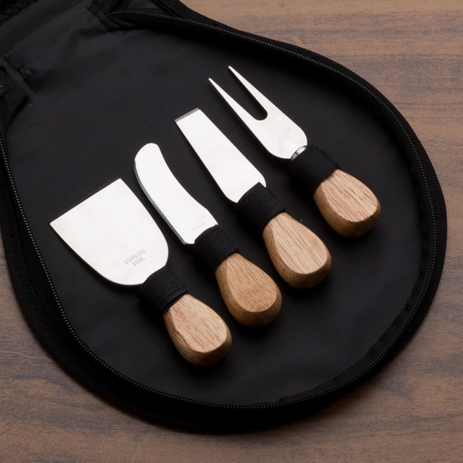 Kit Queijo 4 Peças Com Tábua de Bambu Personalizado