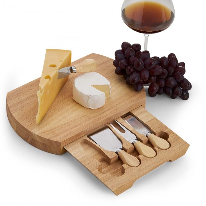 Kit Queijo 5 Peças Com Tábua de Madeira  Personalizado