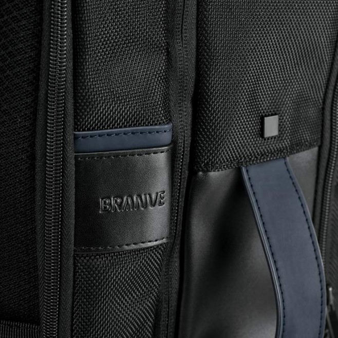 Mochila em Couro Sintético