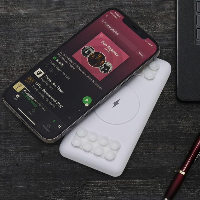 Power Bank de Indução Com Visor Personalizado 10.000mAh