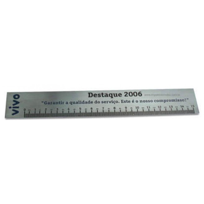 Régua em Inox Personalizada