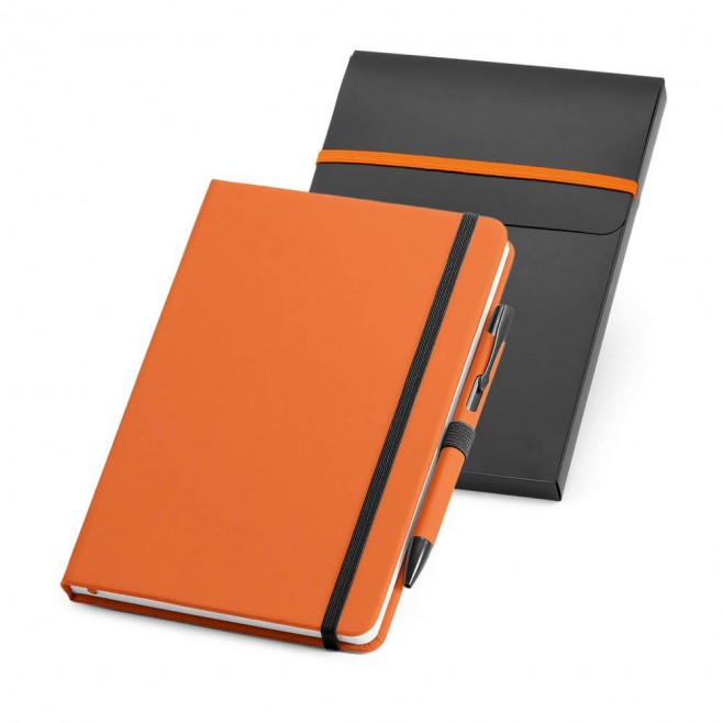 Kit de caderno A5 e esferográfica 